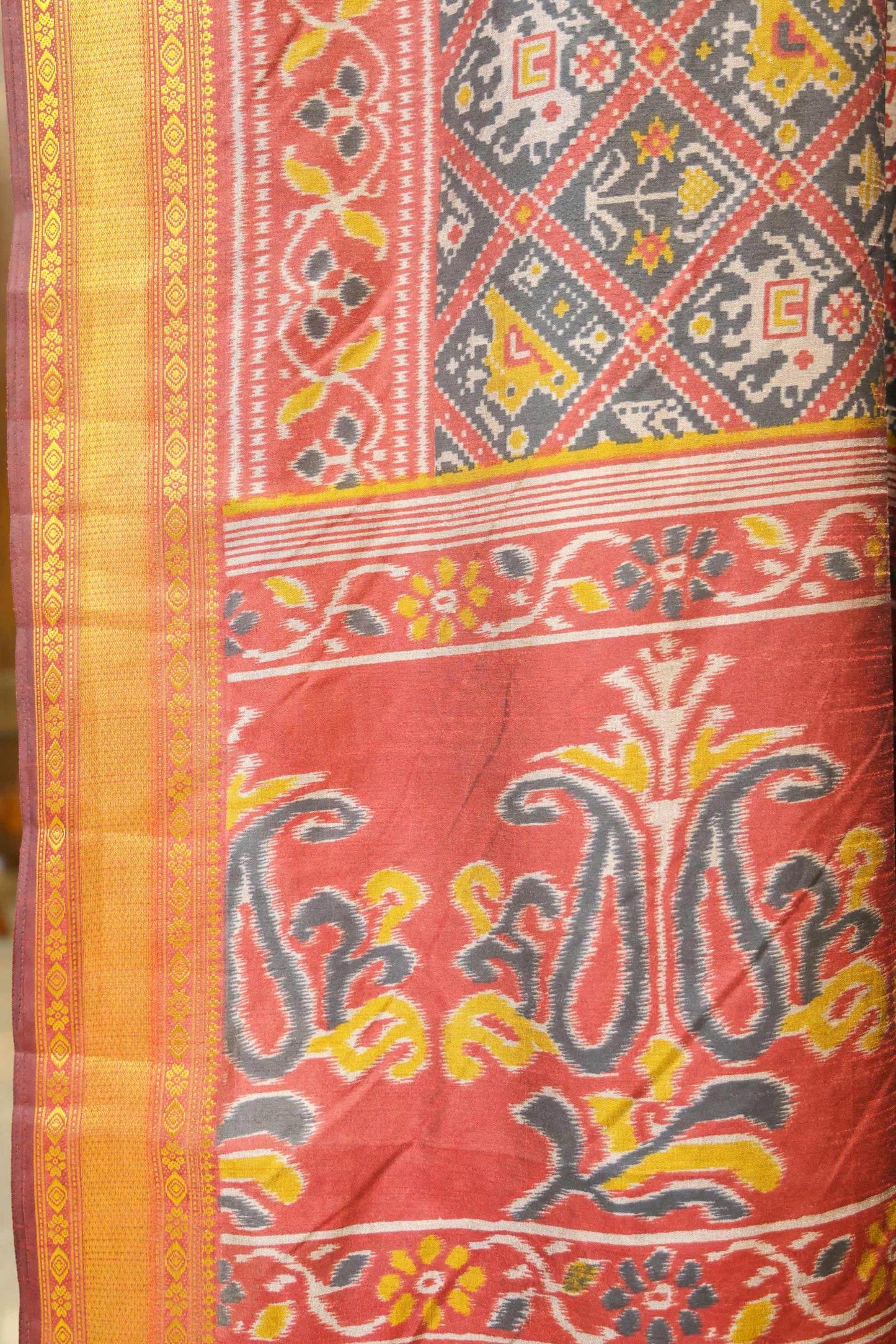 Patan Patola Silk Saree Black & Maroon