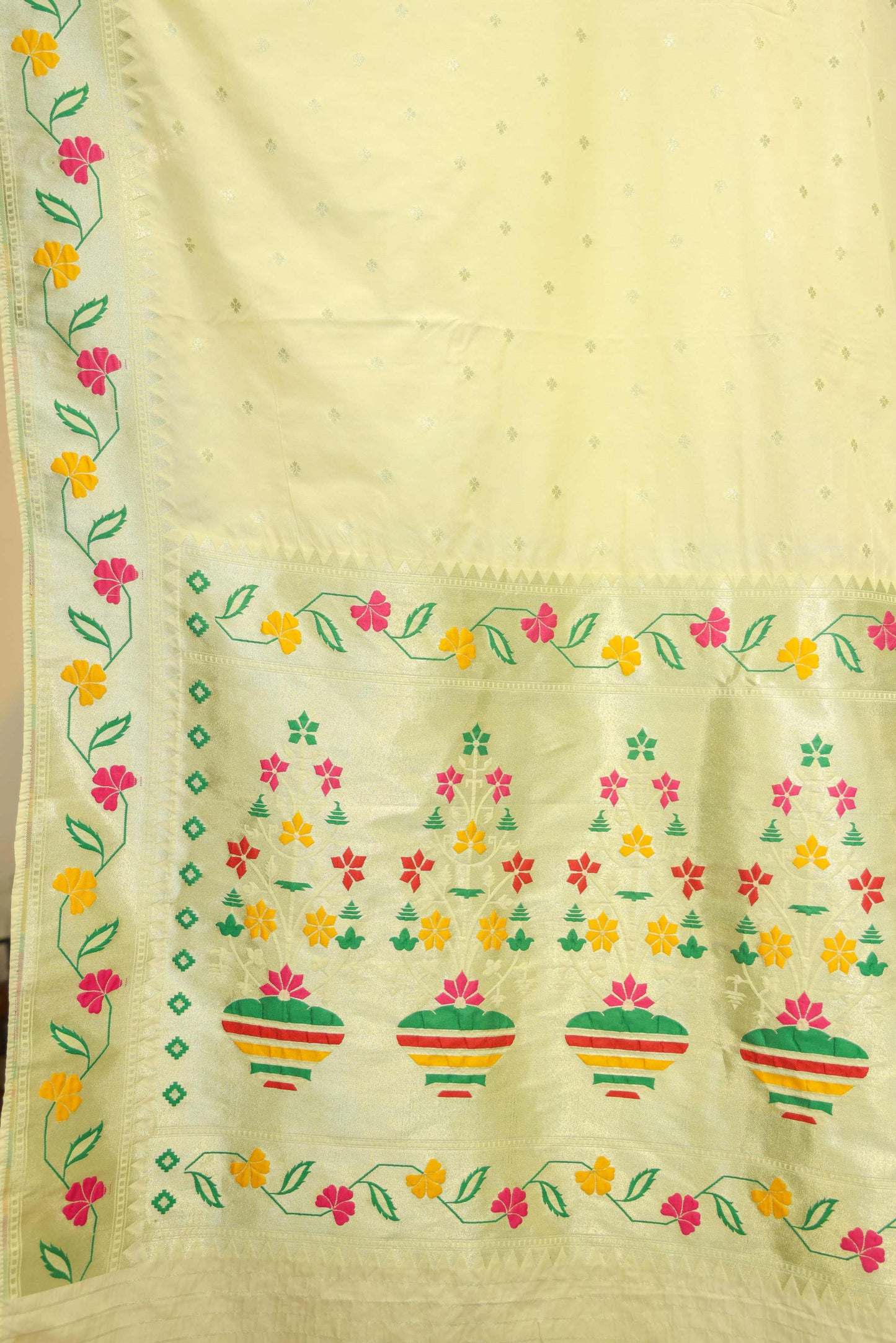 Paithani Mulberry Silk Saree Cream