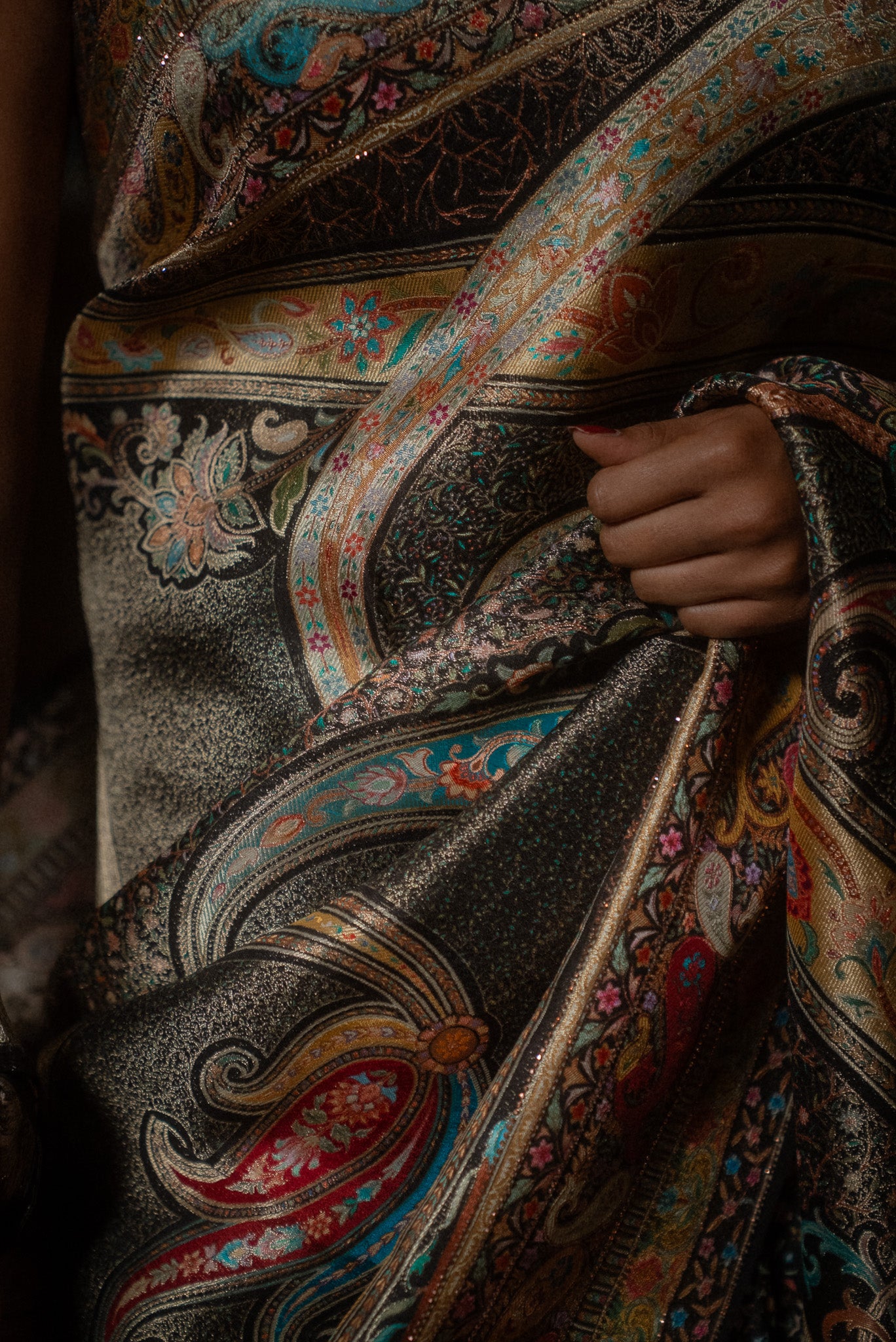 Black Mulberry Jamawar Silk Saree
