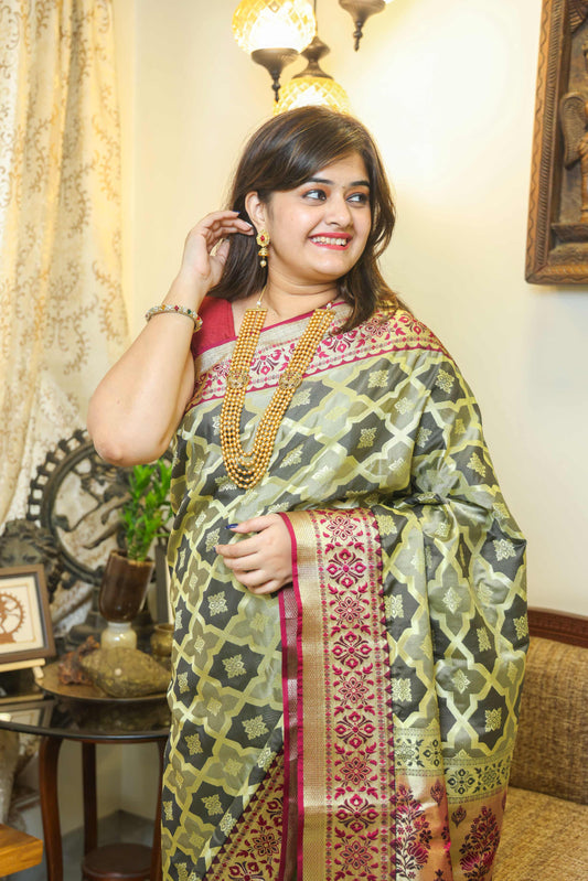 Banarasi Silk Saree Black, Purple & Gold