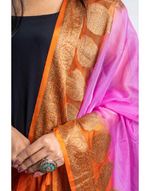 Load image into Gallery viewer, Kota silk-pink and orange with zari border Dupatta
