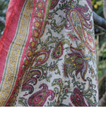 Load image into Gallery viewer, Red &amp; Green Geecha Floral Print Dupatta
