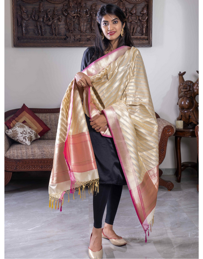 Cream Benarsi Silk Pink Border dupatta