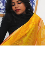 Load image into Gallery viewer, Mustard &amp; Brown Maheshwari Silk Dupatta
