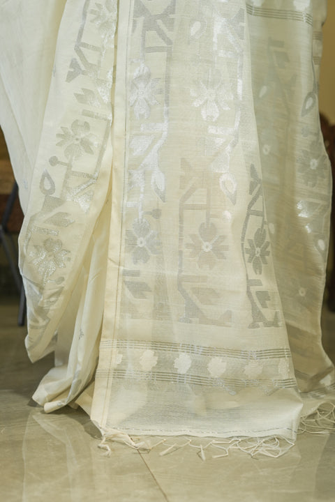 White Resham Matka Silk Saree