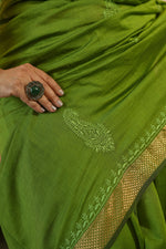 Load image into Gallery viewer, Green And Black Maheshwari Saree
