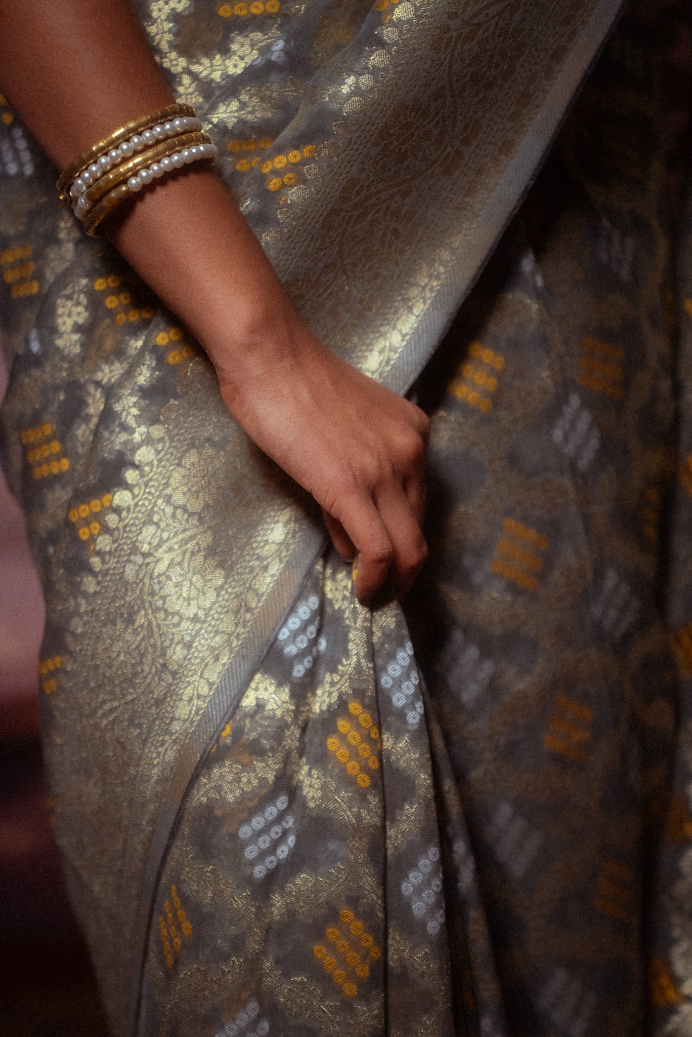 Grey Khaddi Chiffon Bandhini Saree