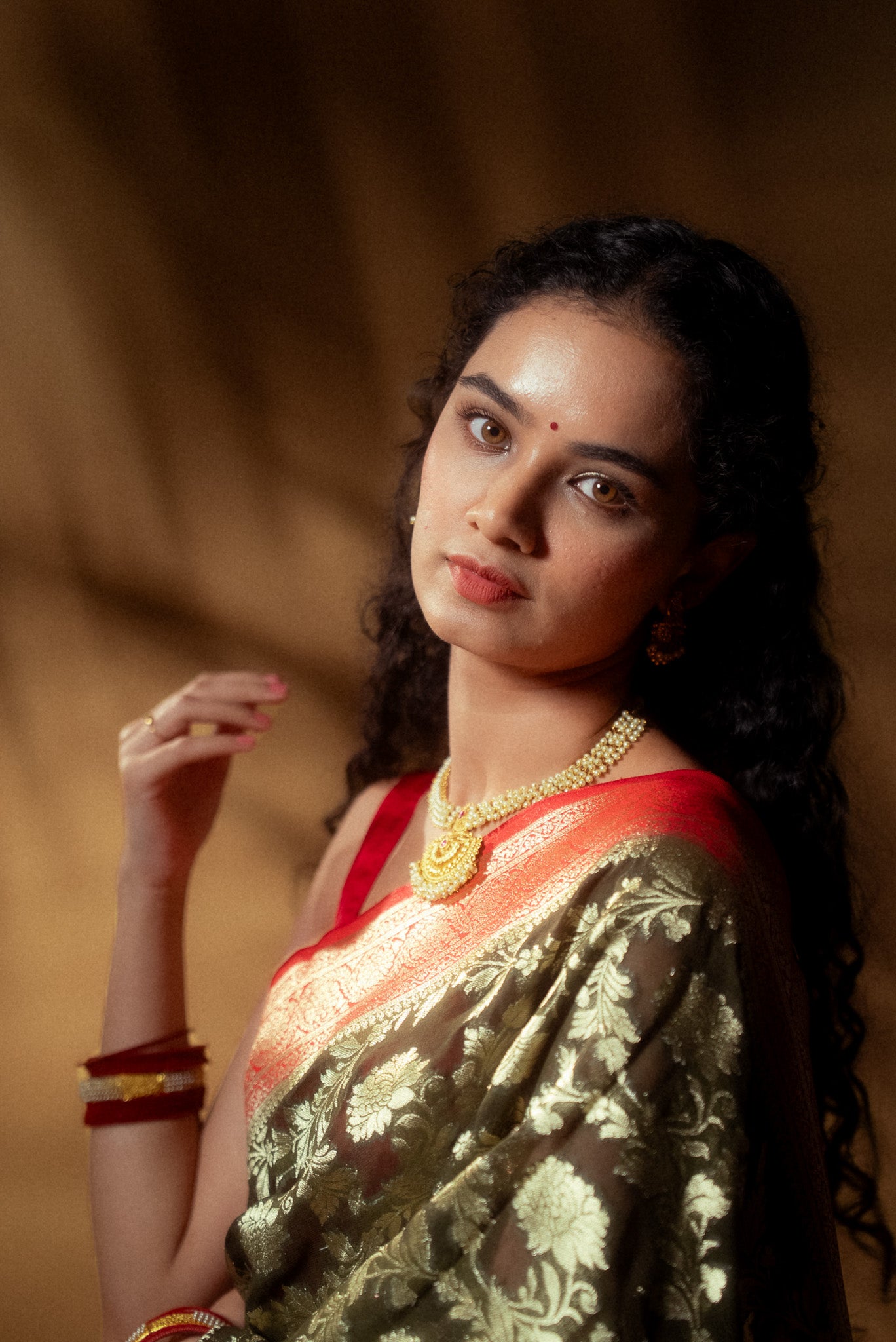 Mehendi Green Khaddi Chiffon Saree
