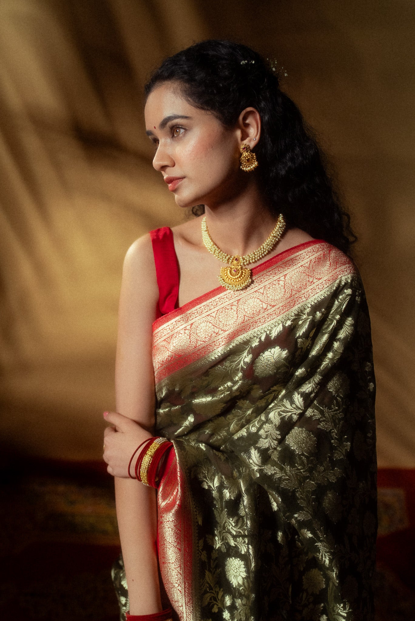 Mehendi Green Khaddi Chiffon Saree