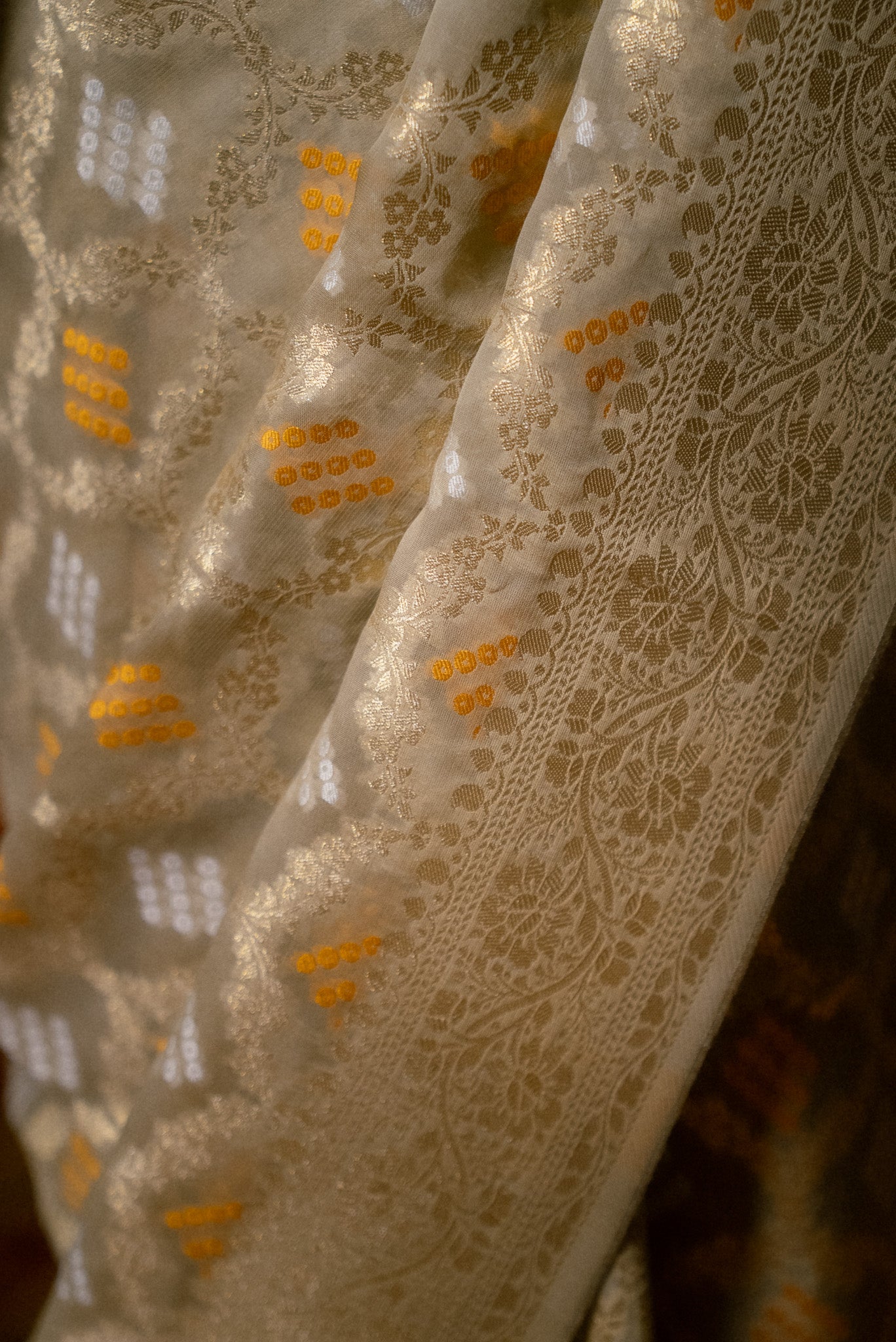 Beige Khaddi Chiffon Bandhini Saree