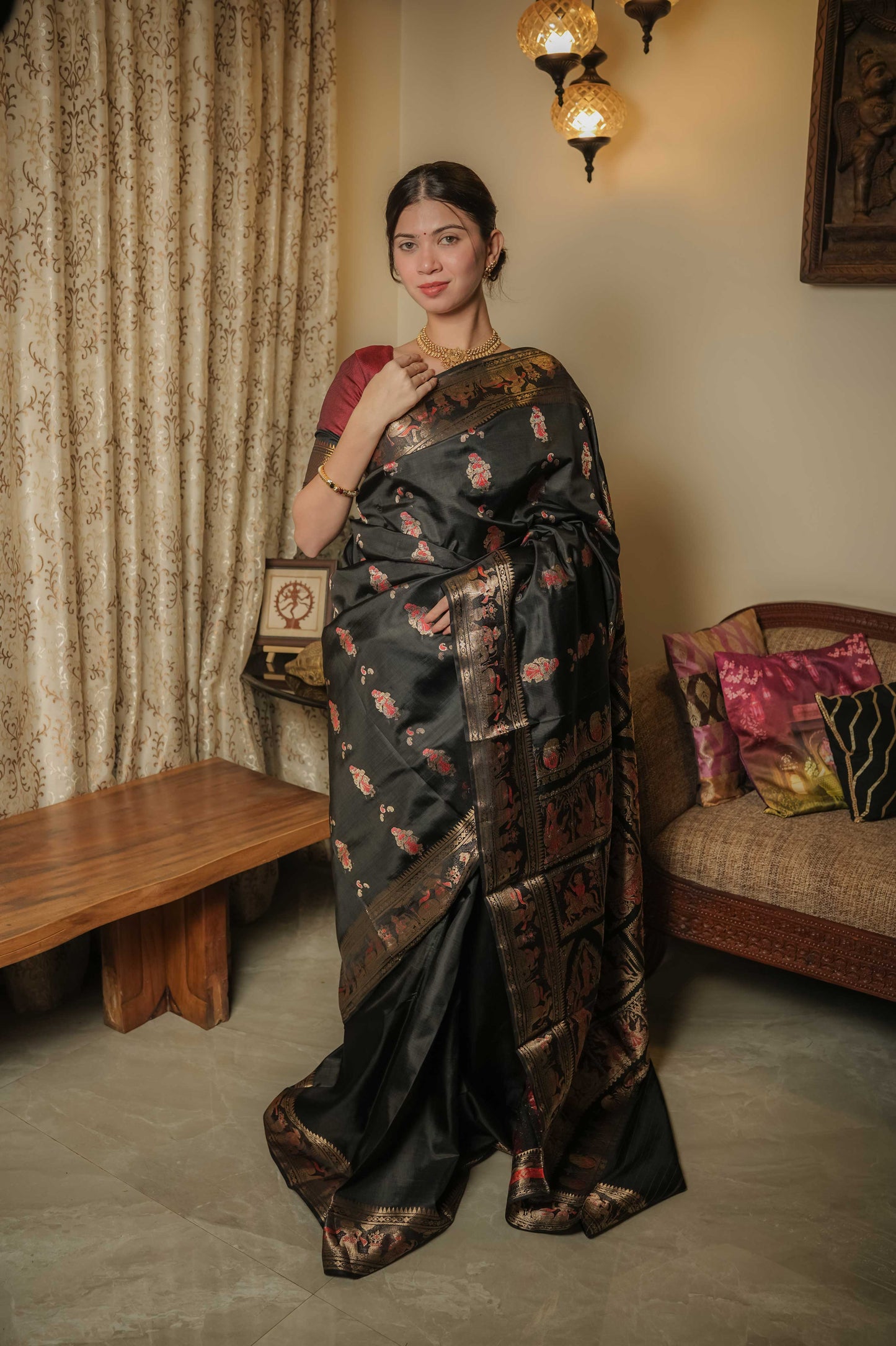 Black Swarnachuri Bishnupuri Silk Saree