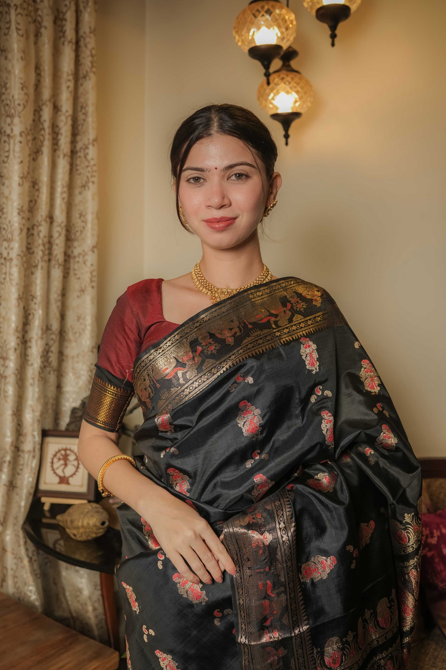 Black Swarnachuri Bishnupuri Silk Saree