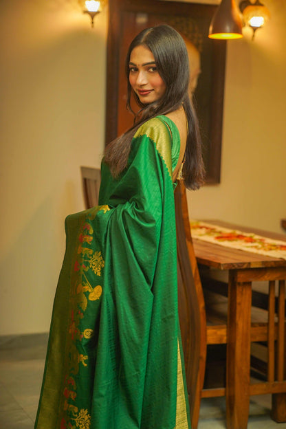 Green Silk Saree With Meenakari Work