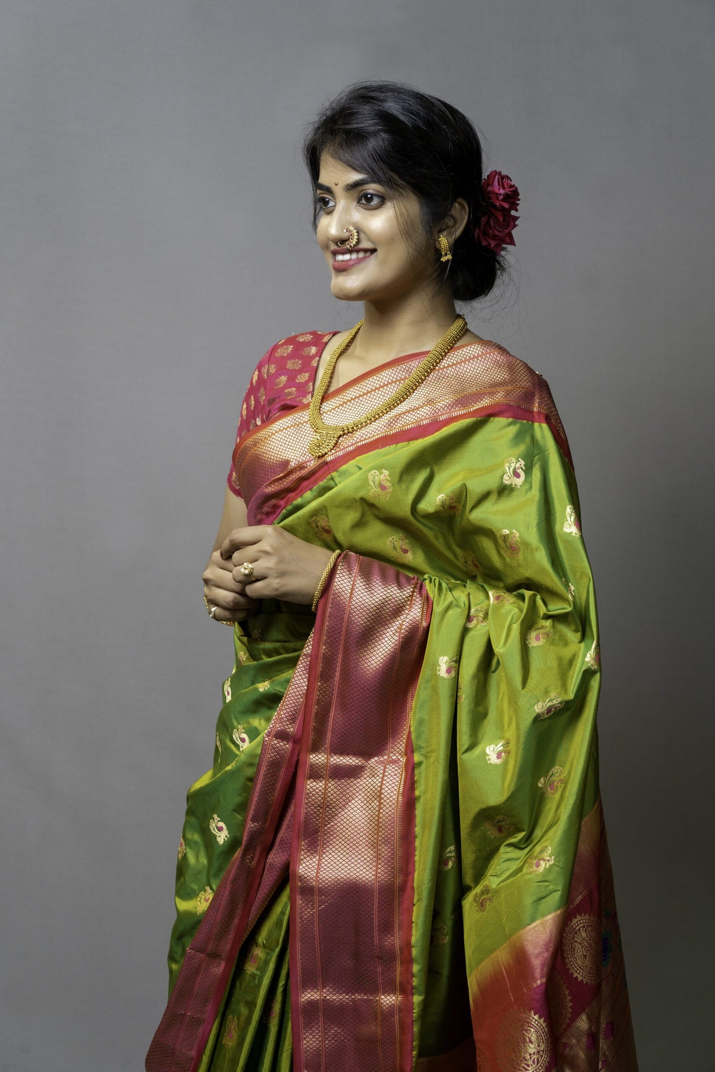 HANDWOVEN PAITHANI SILK