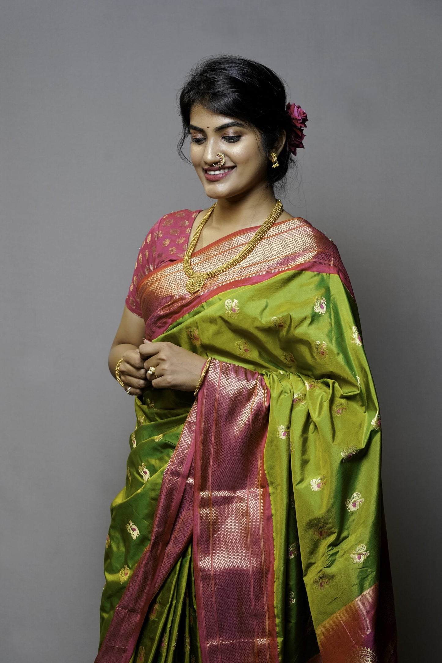 HANDWOVEN PAITHANI SILK