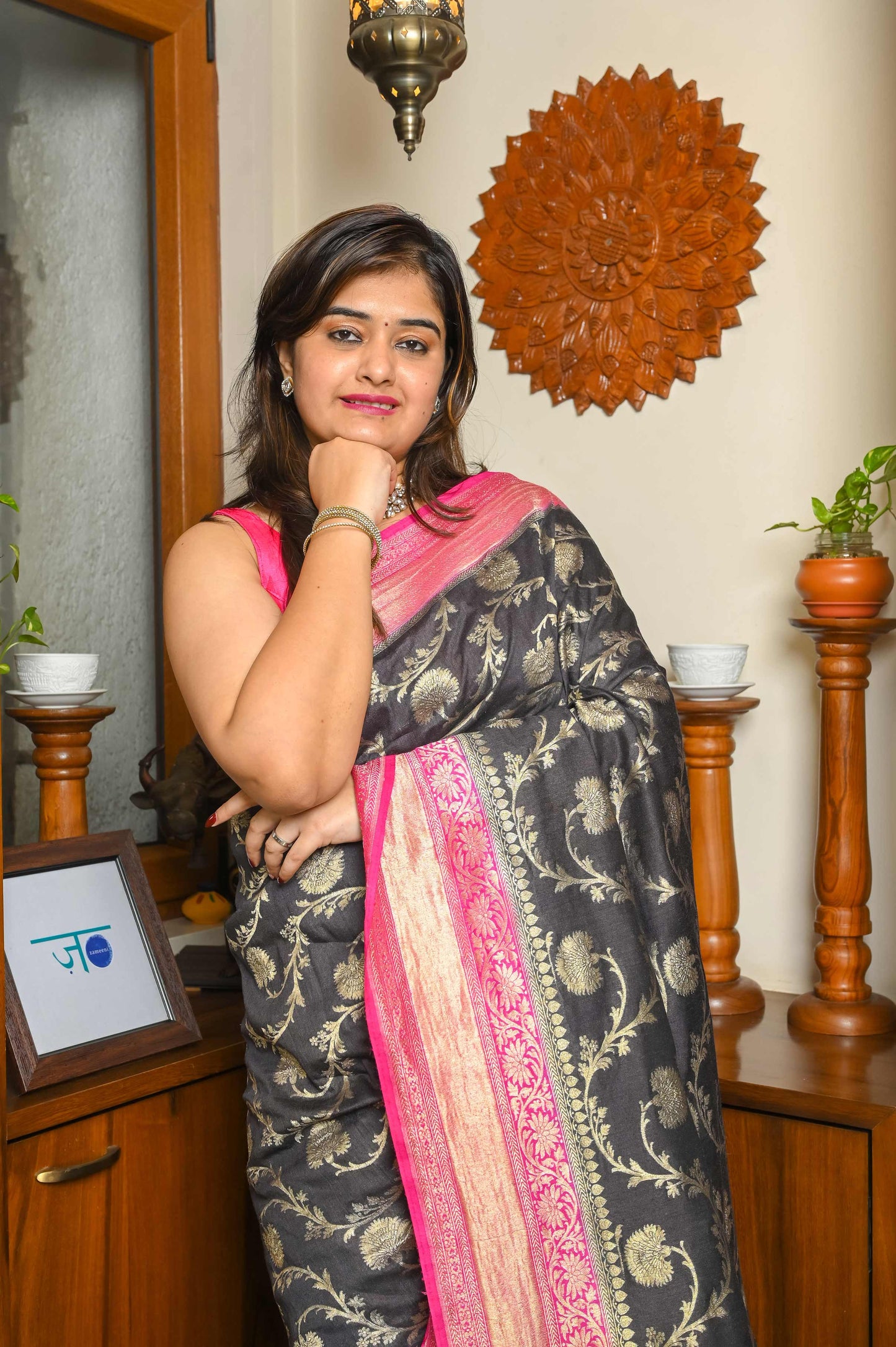 Deep Brown & Pink Khadi Georgette Handwoven Banarasi saree