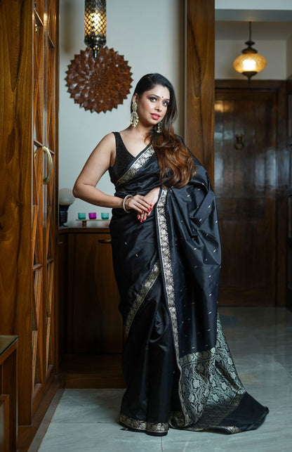 Black Vishnupuri Silk Saree