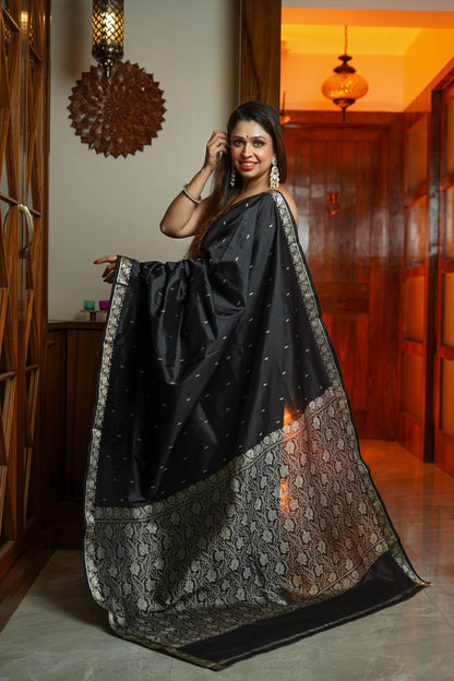 Black Vishnupuri Silk Saree