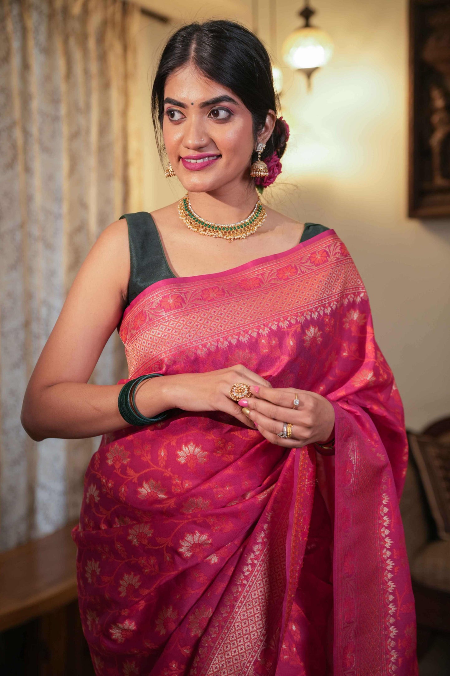 Heavy palla view of Pink Banarasi Katan Georgette saree with handloom zari work – perfect for festivals and special occasions.