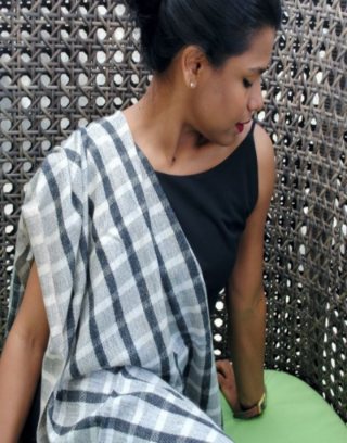 Black & White Checkered Cashmere Stole