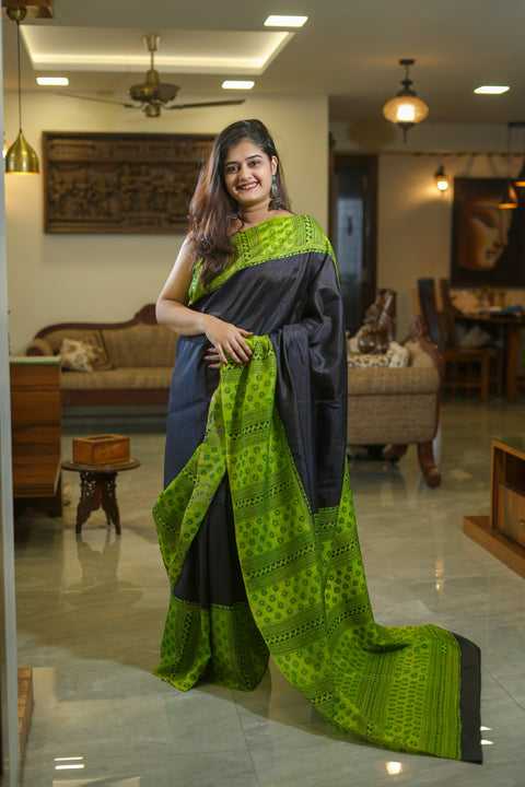 Black and Green Vishnu Puri Silk Saree